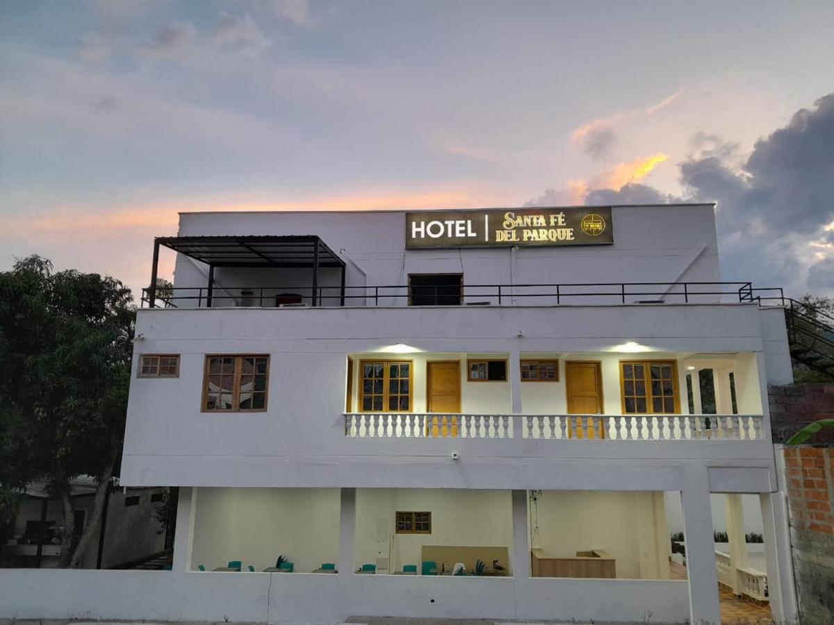 Hotel Santa Fe Del Parque Санта-Фе-де-Антьокия Экстерьер фото