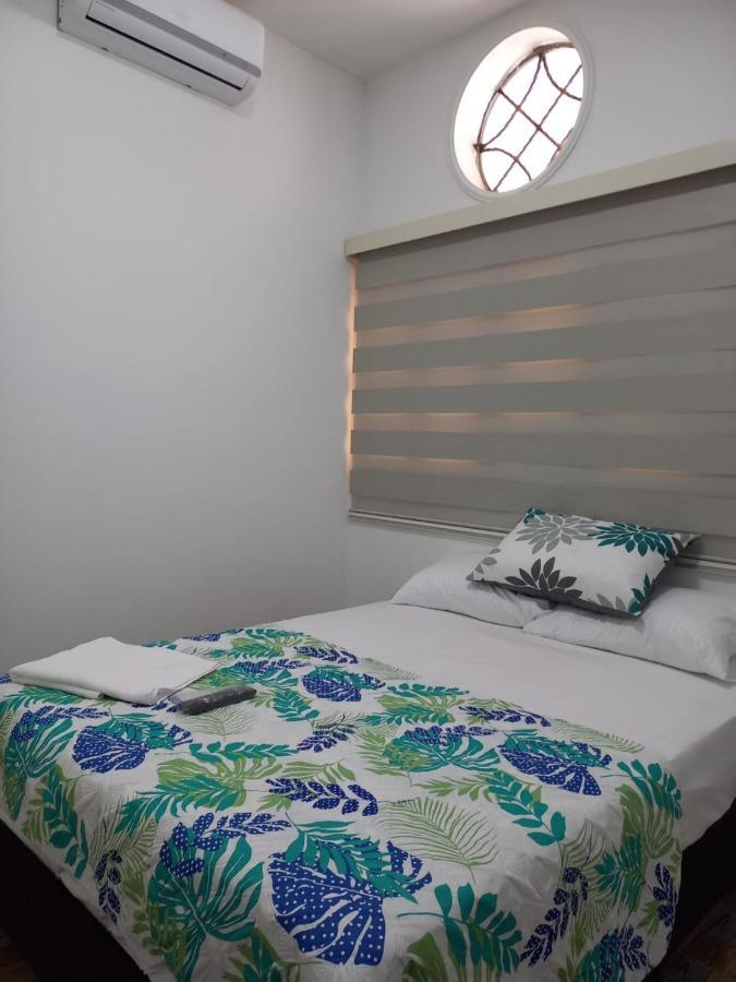 Hotel Santa Fe Del Parque Санта-Фе-де-Антьокия Экстерьер фото