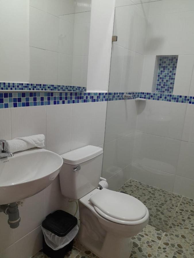 Hotel Santa Fe Del Parque Санта-Фе-де-Антьокия Экстерьер фото
